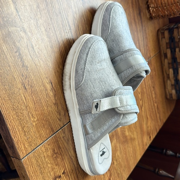 COPY - Clogs Must bundle! 2-$10 or 3-$15 etc - Picture 8 of 11